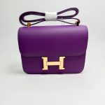 Const epsom cowskin crossbody bag