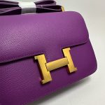 Const epsom cowskin crossbody bag